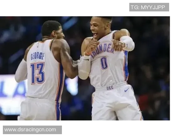 深圳篮球队默契配合的背后故事与战术解析 深圳篮球队默契配合的背后故事与战术解析