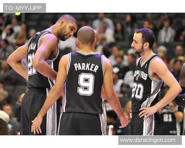 马刺对阵尼克斯吉诺比利的精彩表现与传奇时刻回顾 马刺对阵尼克斯吉诺比利的精彩表现与传奇时刻回顾