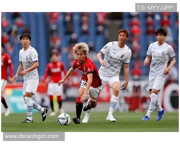 川崎前锋与水原的精彩对决比分揭晓，赛场瞬间回顾与分析