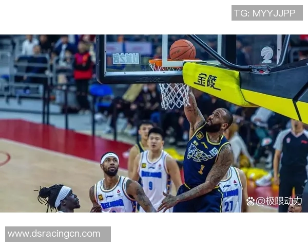 2016年CBA季后赛辽宁队与广东队激战回顾与精彩瞬间分析