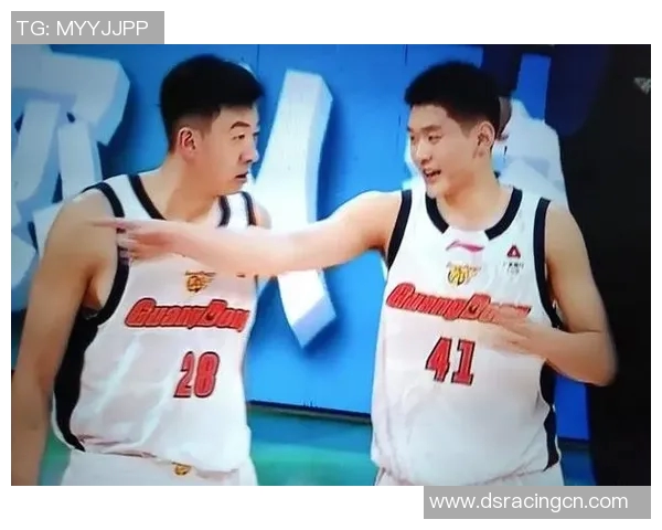 CBA焦点战广东队迎战辽宁队巅峰对决引发球迷热议