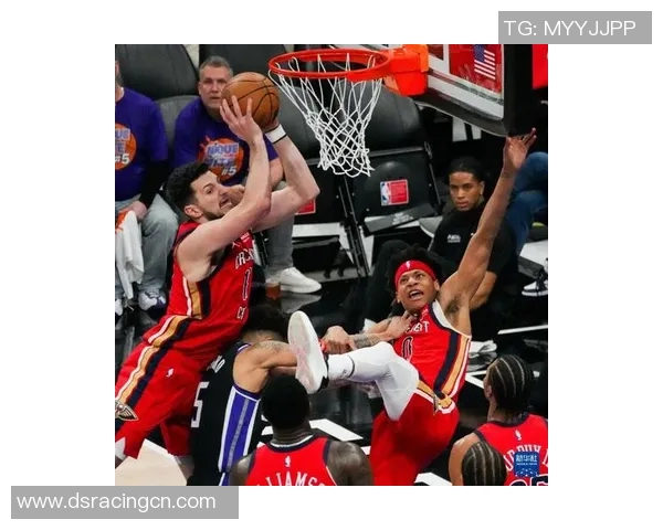 鹈鹕与太阳常规赛激战正酣球迷热情高涨期待精彩对决 鹈鹕与太阳常规赛激战正酣球迷热情高涨期待精彩对决