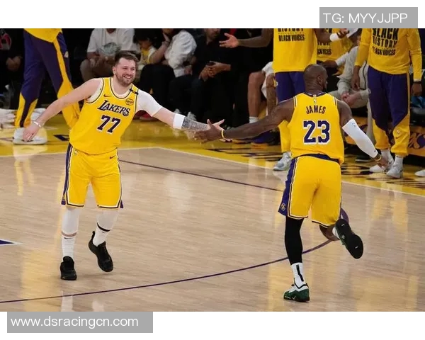 季后赛激战湖人对决马刺精彩直播全程回顾与分析 季后赛激战湖人对决马刺精彩直播全程回顾与分析