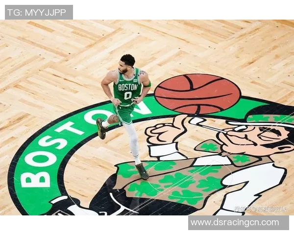 杰森塔图姆如何在NBA赛场上展现超凡实力与领导能力