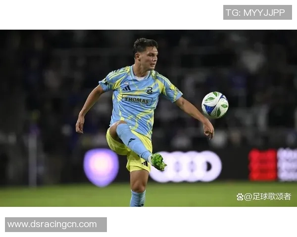 辛辛那提与冲击的精彩对决揭示了足球战术与团队协作的完美结合